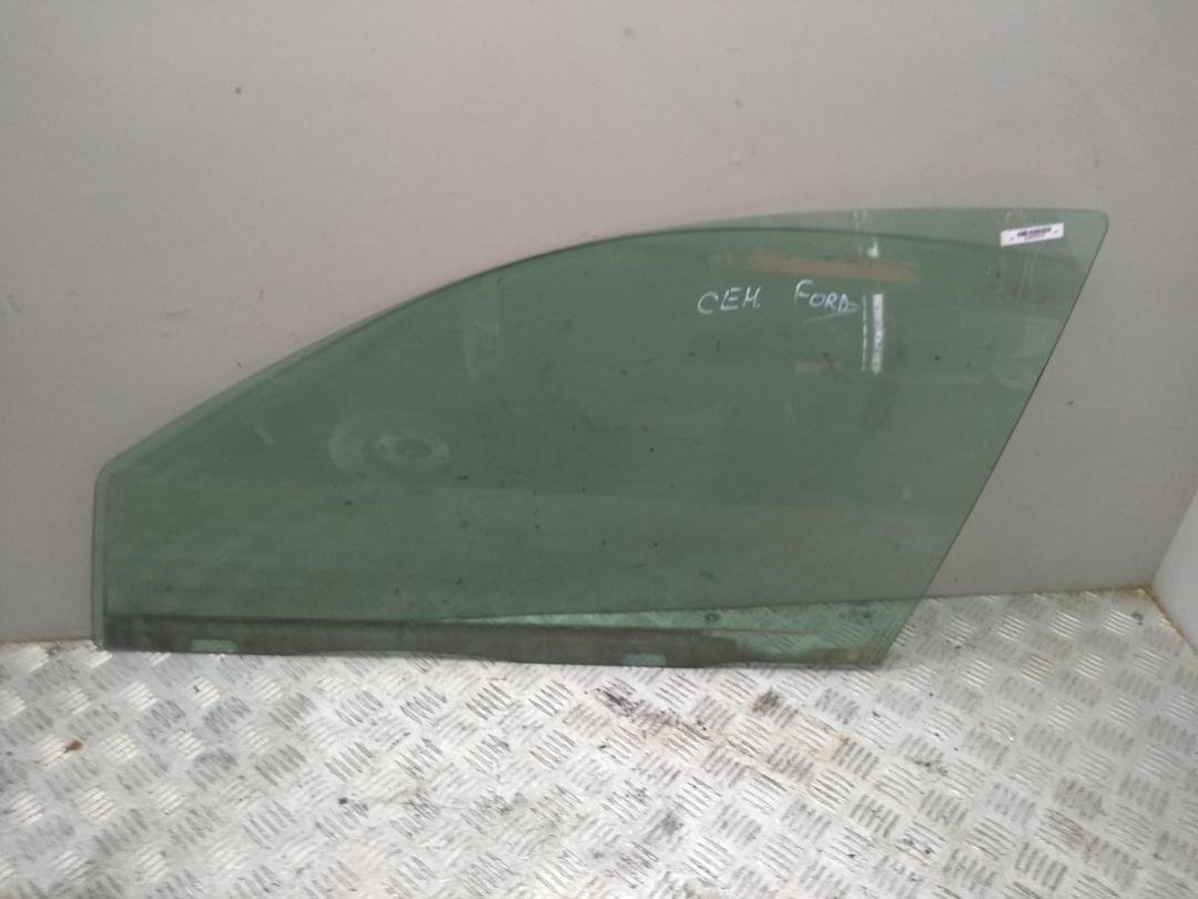 стекло двери передней левой Ford Mondeo III 2000, 1.8 л., бензин, МКПП, серый, универсал