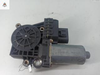 моторчик стеклоподъемника передний левый Audi A6 4B/C5 1999, 1.8 л., МКПП, седан, 4B0959801E