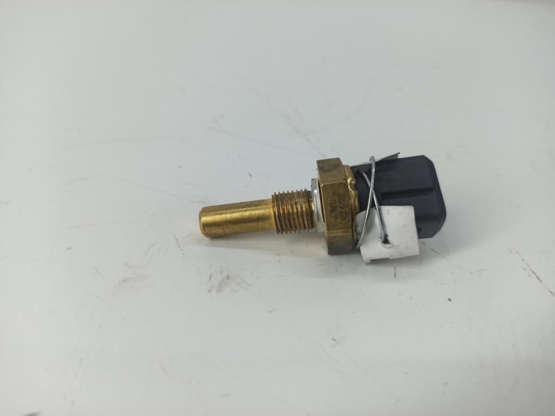 датчик температуры Audi 90 B3 1988, 2.3 л., бензин, МКПП, белый, седан, 3229220