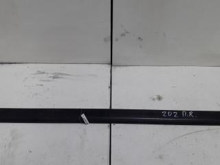 молдинг двери передней правой Mercedes-Benz C-Класс W202/S202 1995, 1.8 л., бензин, МКПП, синий, седан