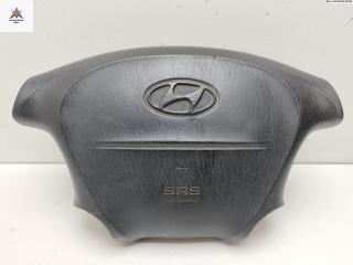 подушка безопасности водителя Hyundai H-1 Starex [рестайлинг] 2006, 2.5 л., дизель, МКПП, белый, минивэн, 561604A010LK