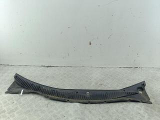 дождевик Mazda 323 BA 1994, 1.5 л., бензин, МКПП, зелёный, хетчбэк 5 дв.
