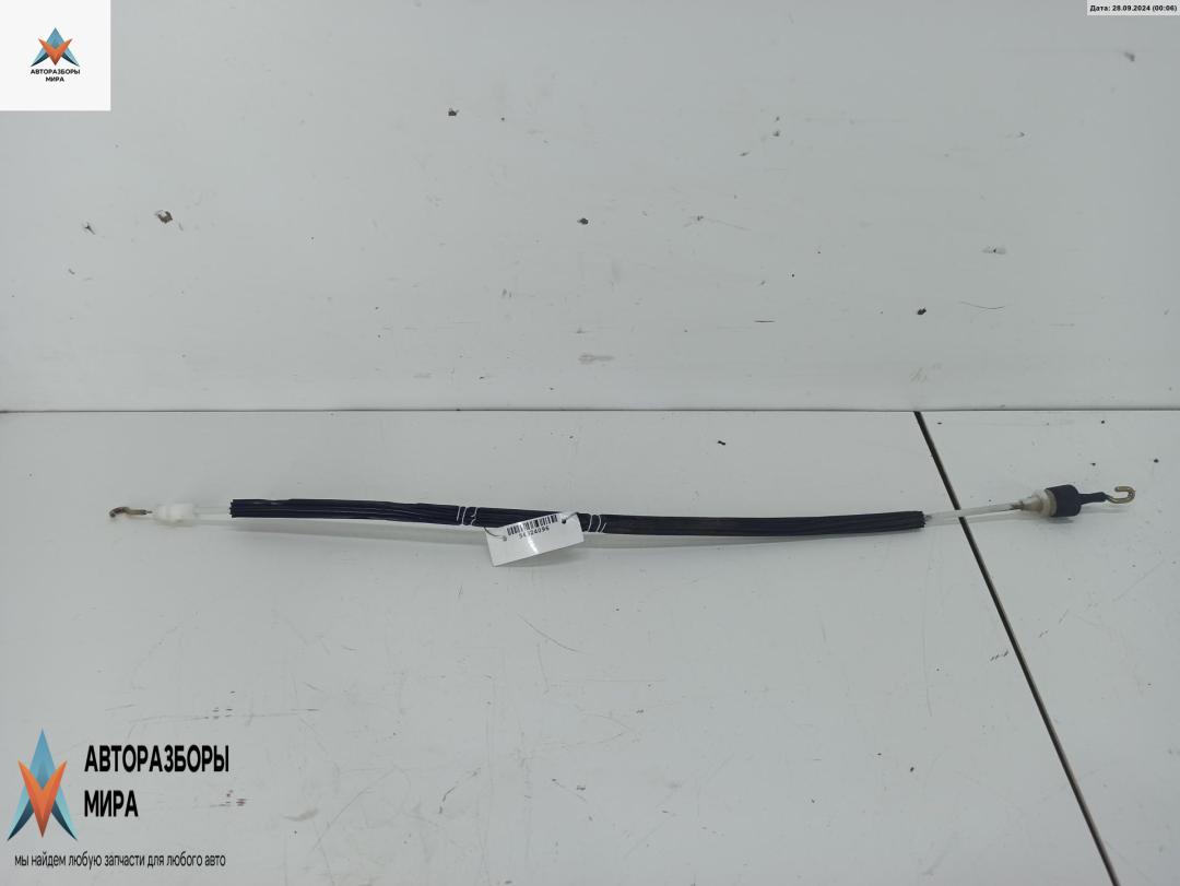 Трос двери задней Audi A4 B5 1997, 1.6 л., бензин, МКПП, серый, седан - фото №1