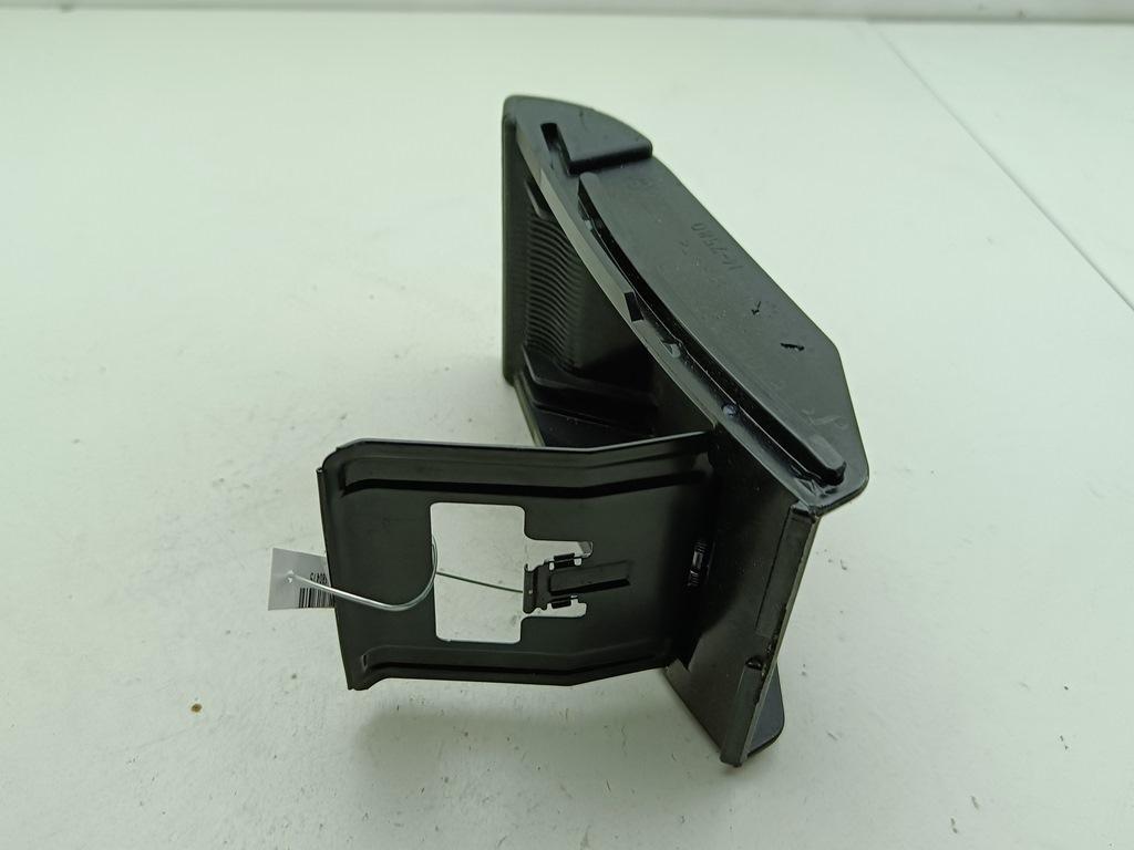 пепельница Volkswagen Polo 1997, 1.4 л., бензин, МКПП, синий, седан, 6K0857952A