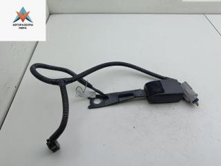 замок ремня безопасности Toyota Avensis 2 поколение (T250) [рестайлинг] 2006, 2.2 л., дизель, МКПП, серый, универсал, 120419