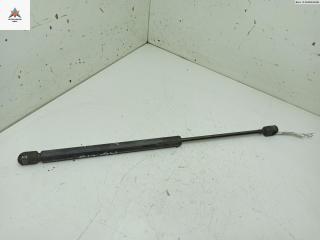 амортизатор крышки багажника (3-5 двери) Renault Megane 1 поколение [рестайлинг] 2001, 1.9 л., дизель, МКПП, чёрный, хетчбэк 5 дв., 7700828451