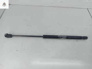 амортизатор крышки багажника (3-5 двери) Audi A8 D2/4D 1995, 4.2 л., бензин, АКПП, чёрный, седан