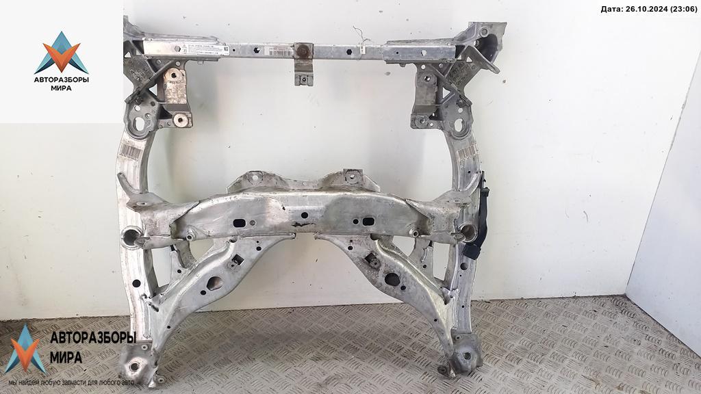 подрамник передний BMW 5 серия F07/F10/F11 2012, 2.0 л., дизель, АКПП, белый, универсал - фото №1