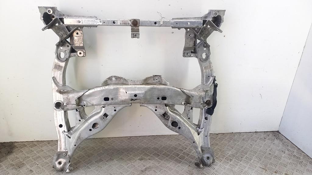 подрамник передний BMW 5 F10/F11 2012, 2.0 л., дизель, АКПП, белый, универсал