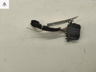 разъем (фишка) проводки Volkswagen Golf 4 поколение 1999, 1.6 л., бензин, МКПП, синий, хетчбэк 5 дв., 1J0972704