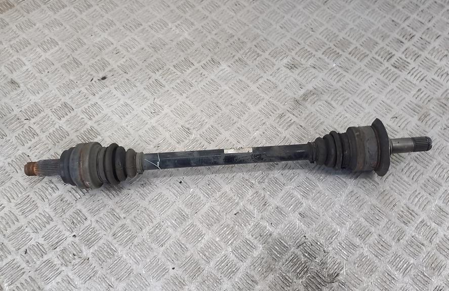 полуось задняя (приводной вал, ШРУС) BMW 5 F10/F11 2012, 2.0 л., дизель, АКПП, белый, универсал, 7581028