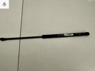 амортизатор крышки багажника (3-5 двери) Volkswagen Golf 4 поколение 1999, 1.4 л., бензин, МКПП, серый, хетчбэк 5 дв., 1J6827550