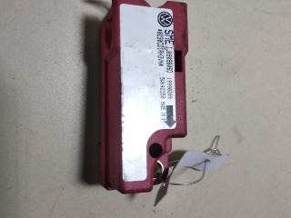 датчик AirBag Volkswagen Golf 4 поколение 1999, 1.6 л., бензин, МКПП, белый, универсал, 1J0909606D