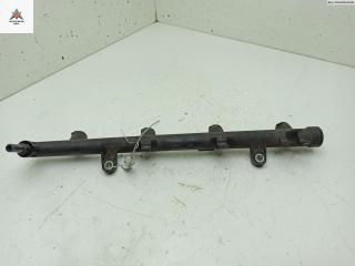 топливная рампа Renault Megane 2 поколение 2003, 1.6 л., бензин, МКПП, синий, хетчбэк 5 дв., 8200135504