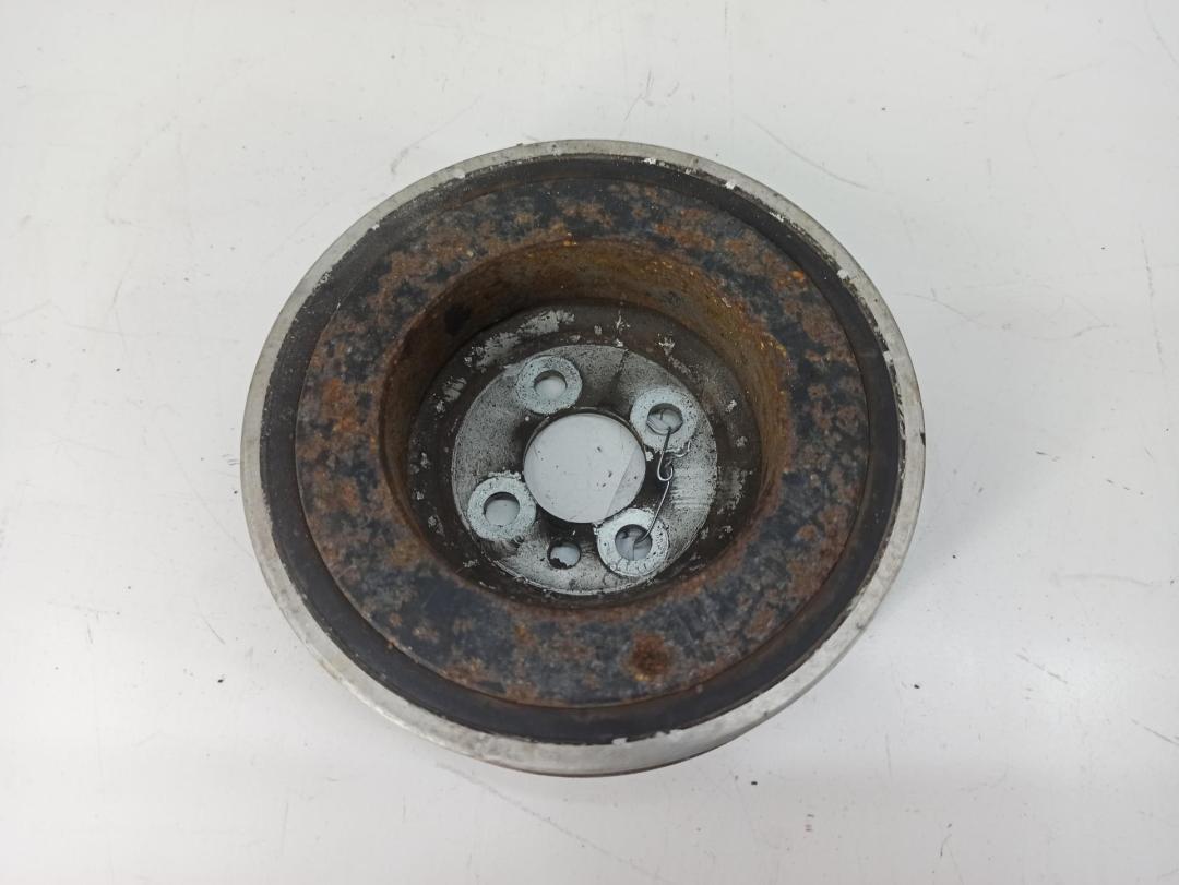 шкив коленвала Audi A4 B6 2004, 2.0 л., бензин, АКПП, серый, универсал, 06B105243E