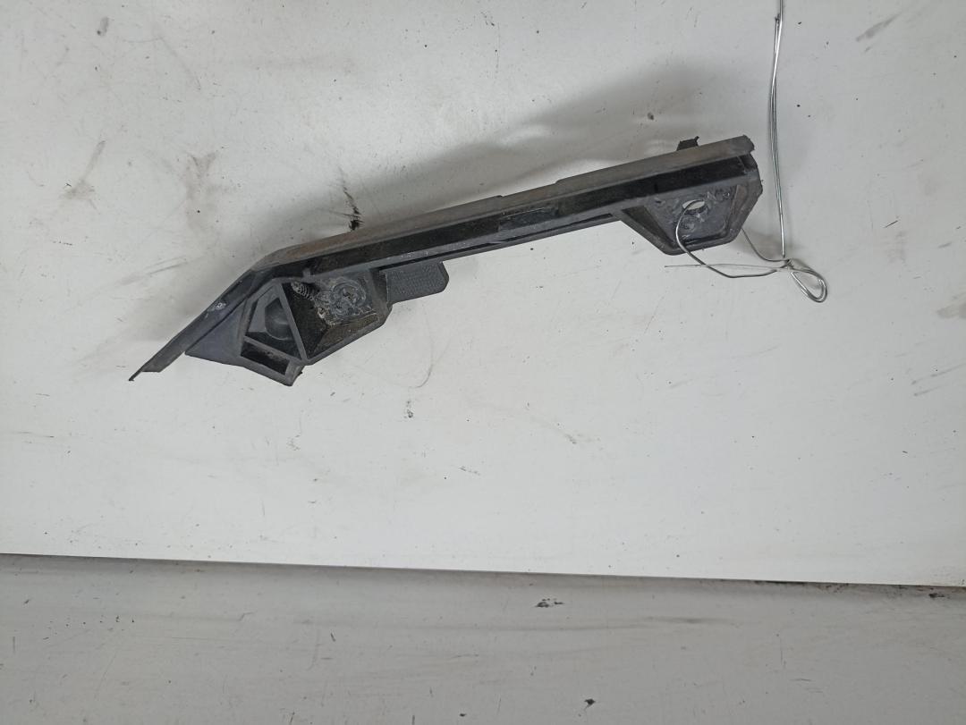 кронштейн переднего бампера Opel Astra G 1999, 1.6 л., бензин, АКПП, синий, хетчбэк 5 дв., 90559500