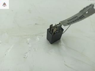 реле (прочие) Renault Laguna 2 поколение 2001, 3.0 л., бензин, АКПП, красный, хетчбэк 5 дв., 7700414484