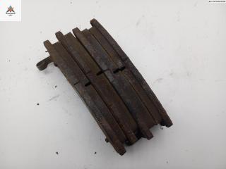 Колодки тормозные передние Opel Frontera B 1998, 2.2 л., бензин, МКПП, серый, внедорожник 5 дв.