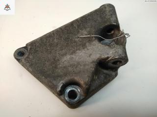 кронштейн двигателя Skoda Fabia 1 поколение (6Y) 2001, 1.4 л., бензин, МКПП, серый, универсал, 047903143L