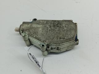 активатор замка багажника Ford Mondeo 1 поколение 1994, 1.8 л., бензин, МКПП, синий, хетчбэк 5 дв., 93BG220A20EB