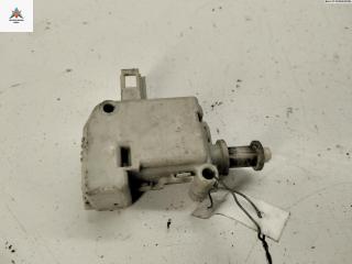 активатор замка багажника Volkswagen Passat B5 1999, 1.6 л., бензин, МКПП, чёрный, седан, 3B0959781B