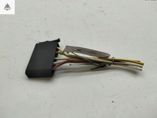 разъем (фишка) проводки Volkswagen Polo 3 поколение 1997, 1.4 л., бензин, МКПП, синий, седан, 1H0953637