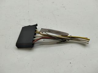 разъем (фишка) проводки Volkswagen Polo 1997, 1.4 л., бензин, МКПП, синий, седан, 1H0953637