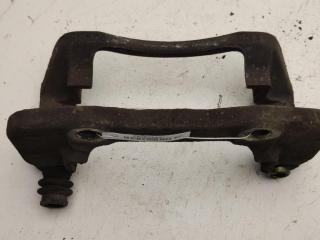 скоба суппорта Peugeot 607 1 поколение 2000, 2.2 л., дизель, МКПП, серый, седан, 9658756177