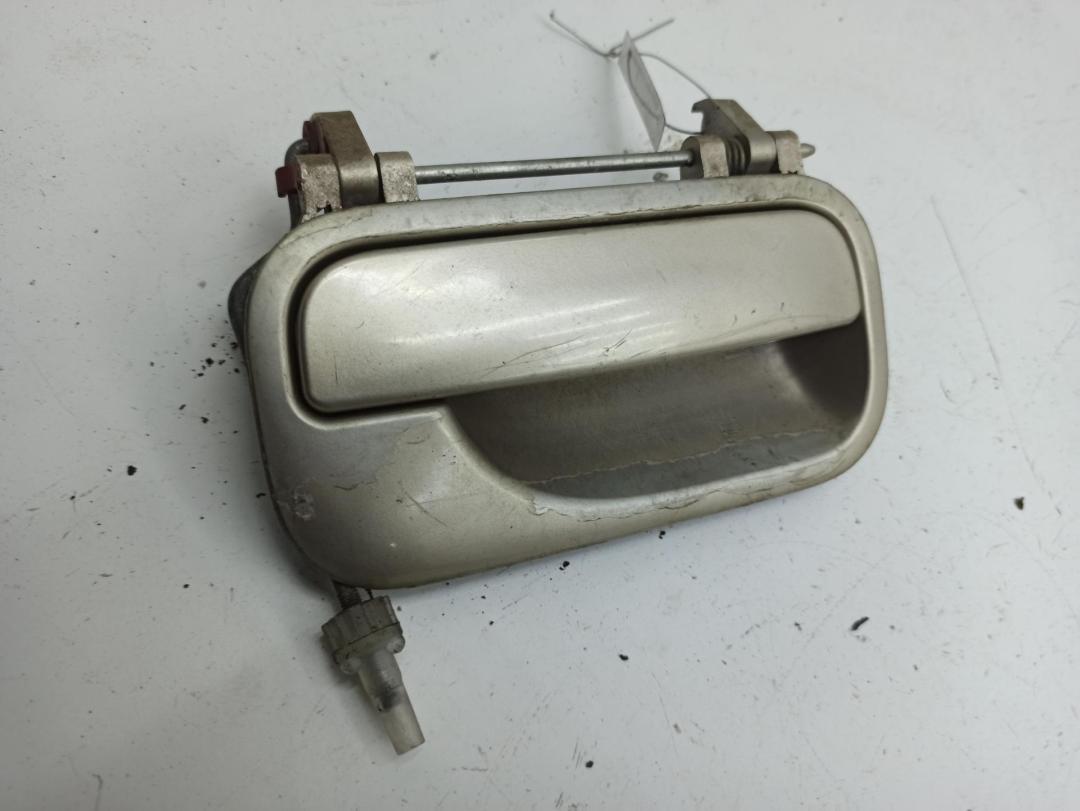 ручка наружная передняя правая Opel Vectra B 1997, 1.6 л., бензин, МКПП, серый, универсал, 90506712