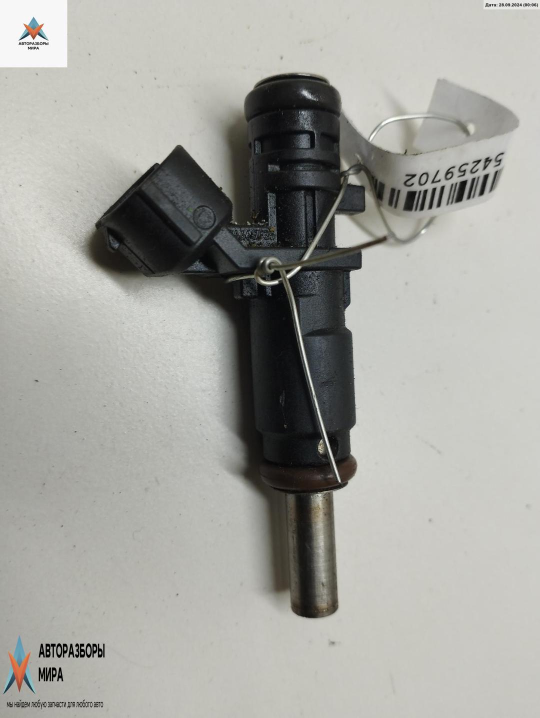 форсунка Peugeot 308 T7 2010, 1.6 л., бензин, АКПП, серый, хетчбэк 5 дв., 0061016 - фото №1