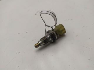 Датчик включения заднего хода (лягушка) Opel Astra F 1996, 1.6 л., бензин, МКПП, красный, хетчбэк 5 дв., 33482023