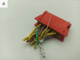 разъем (фишка) проводки Renault Laguna 1 поколение [рестайлинг] 1999, 1.8 л., бензин, МКПП, серый, универсал, 197943