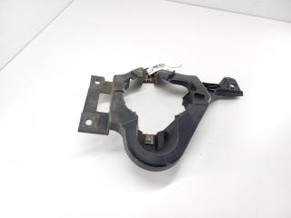 рамка фары противотуманной правой BMW 1 серия E81/E82/E87/E88 2005, 2.0 л., дизель, МКПП, чёрный, хетчбэк 5 дв., 7118152