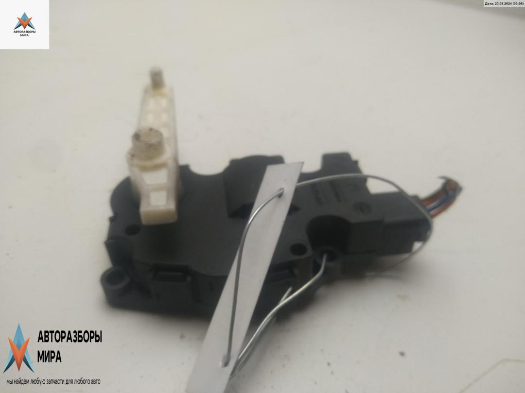 моторчик заслонки печки Jaguar XJ X351 2011, 3.0 л., дизель, АКПП, чёрный, седан, 1139300770 - фото №1