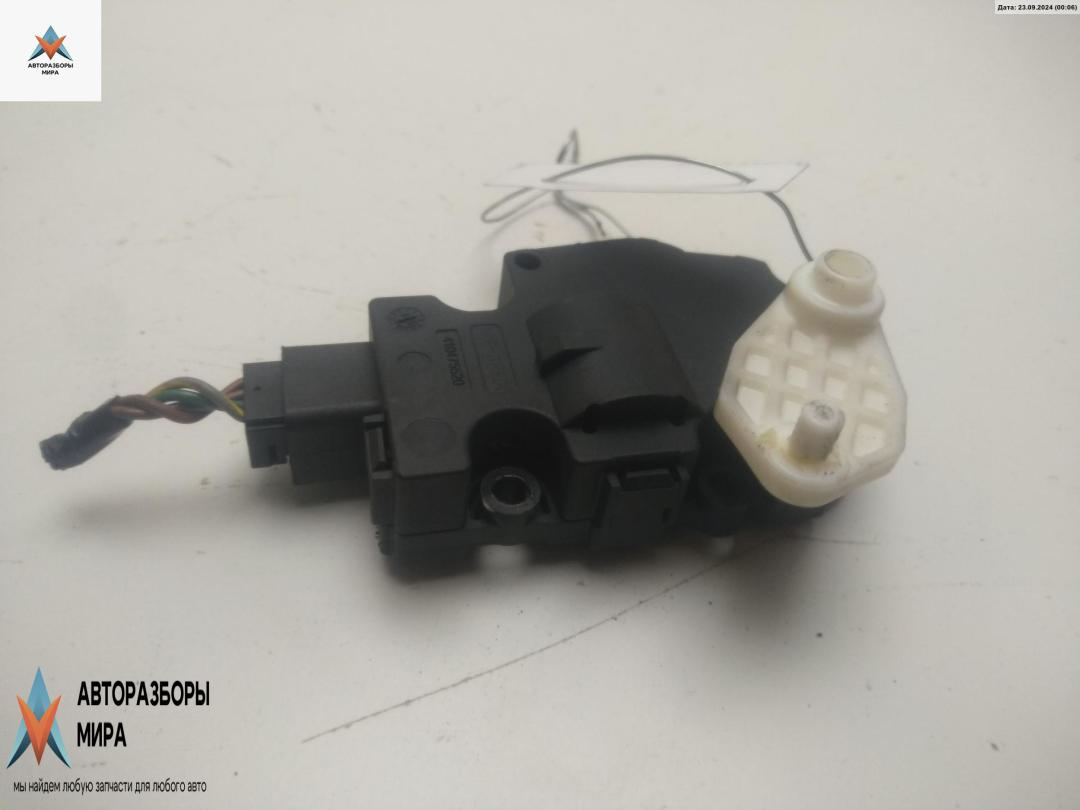 моторчик заслонки печки Jaguar XJ X351 2011, 3.0 л., дизель, АКПП, чёрный, седан, 1139300770 - фото №1