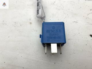 реле (прочие) Mercedes-Benz A-Класс W169 2005, 1.5 л., бензин, МКПП, красный, хетчбэк 3 дв., 0025422519