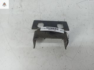 кронштейн переднего бампера Audi 80 8A/B3 1987, 1.8 л., бензин, АКПП, серый, седан