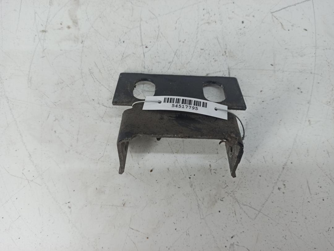 кронштейн переднего бампера Audi 80 B3 1987, 1.8 л., бензин, АКПП, серый, седан