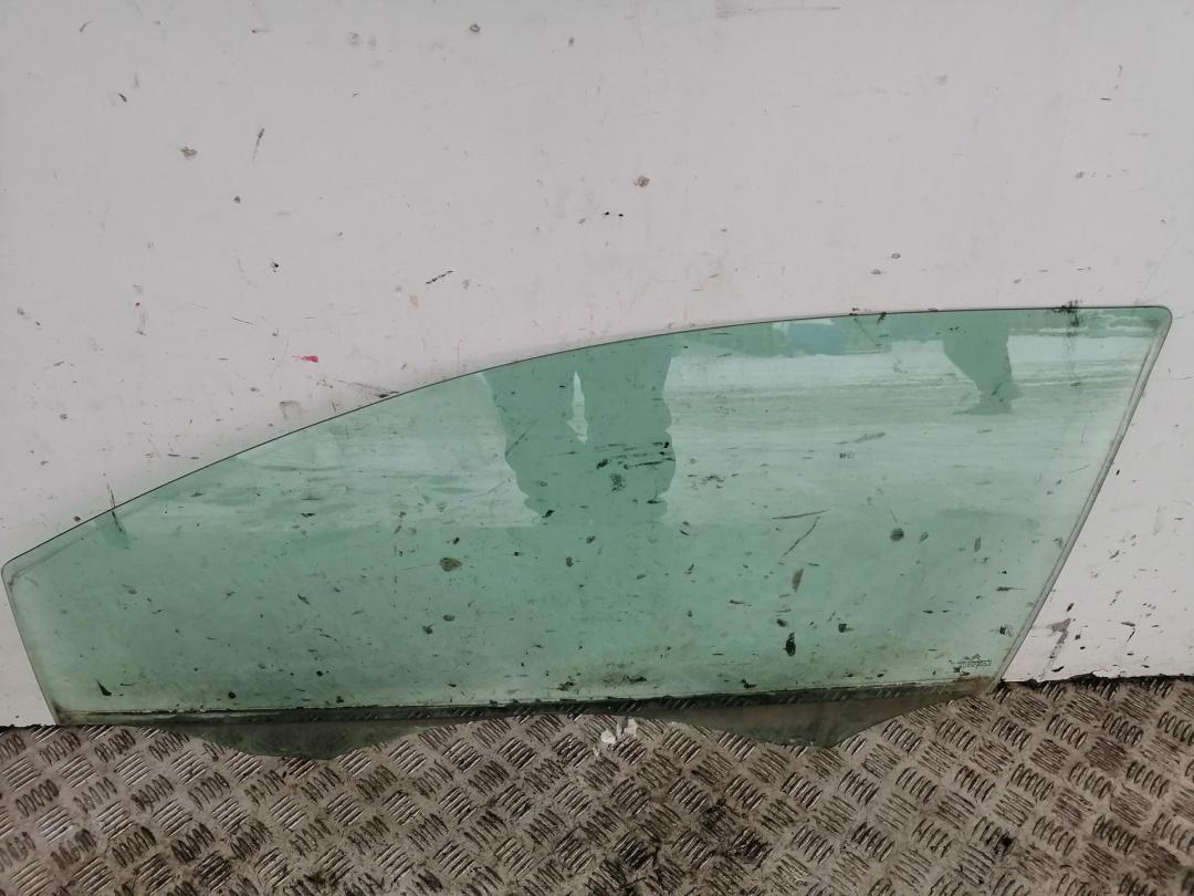 стекло двери передней левой Citroen C2 2005, 1.1 л., бензин, МКПП, серый, хетчбэк 3 дв., 00009201C5