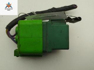 реле (прочие) Ford Ka 1 поколение 2002, 1.3 л., бензин, МКПП, красный, хетчбэк 3 дв.