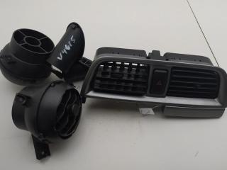 дефлектор обдува салона Subaru Impreza 2 поколение (GD/GG) 2001, 2.0 л., бензин, АКПП, серый, универсал