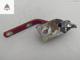 петля капота правая Volkswagen Polo 3 поколение 1997, красный, хетчбэк 5 дв.