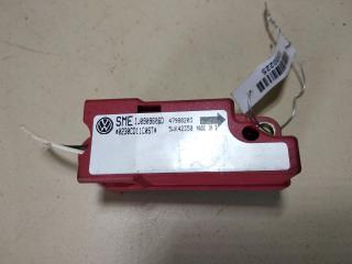 датчик AirBag Volkswagen Bora 1 поколение 1998, 2.0 л., бензин, МКПП, чёрный, седан, 1J0906606D