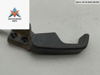 ручка открывания капота Volkswagen Passat B3 1992, 1.9 л., дизель, МКПП, красный, универсал, 357823533