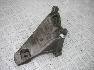 кронштейн двигателя BMW 7 серия E65/E66/E67 2001, 4.4 л., бензин, АКПП, чёрный, седан, 22116754615