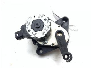 моторчик заслонки печки Mercedes-Benz A W168 1998, 1.6 л., бензин, МКПП, синий, хетчбэк 5 дв., 1688201542