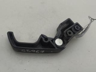 ручка открывания капота Volkswagen Passat B3 1992, 1.8 л., бензин, МКПП, белый, универсал, 357823533