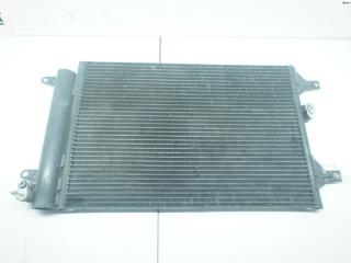 радиатор кондиционера Volkswagen Sharan 1 поколение [2-й рестайлинг] 2005, 2.8 л., бензин, МКПП, чёрный, минивэн, 7M3820411E