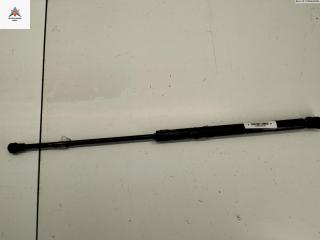 амортизатор крышки багажника (3-5 двери) Volkswagen Passat B5 [рестайлинг] 2000, 1.8 л., бензин, МКПП, серый, универсал, 1J6827550