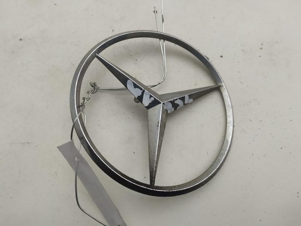 эмблема Mercedes-Benz C W203 2002, 1.8 л., бензин, АКПП, чёрный, универсал, A2037580158